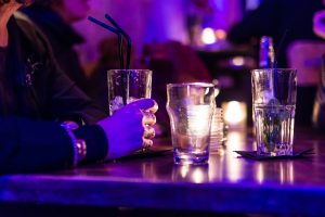 Dlaczego alkoholizm i narkomania to choroby cywilizacyjne