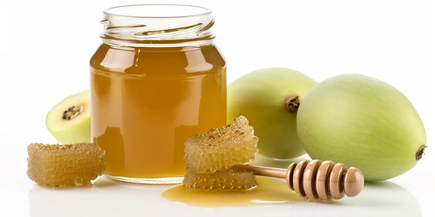Dlaczego warto mieć miód spadziowy w domu?