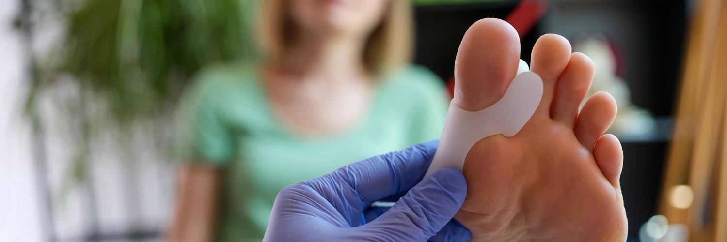 Pedicure leczniczy - czym jest, jak wygląda, kiedy warto go wybrać?