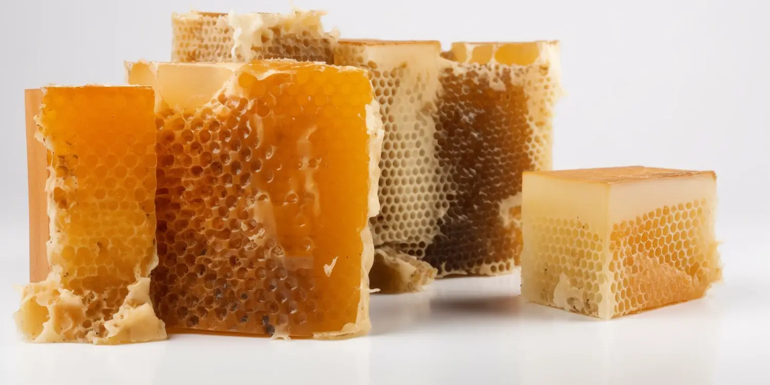 Miód wrzosowy dlaczego warto go wybrać?